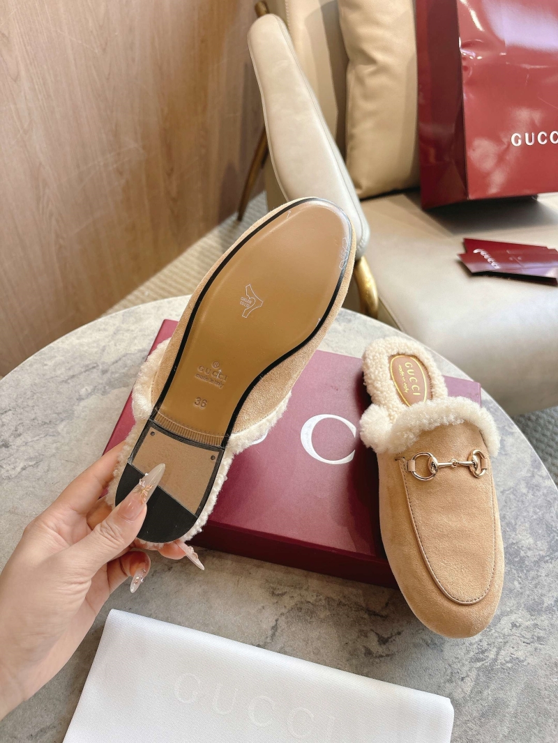 Gvc*1 slippers